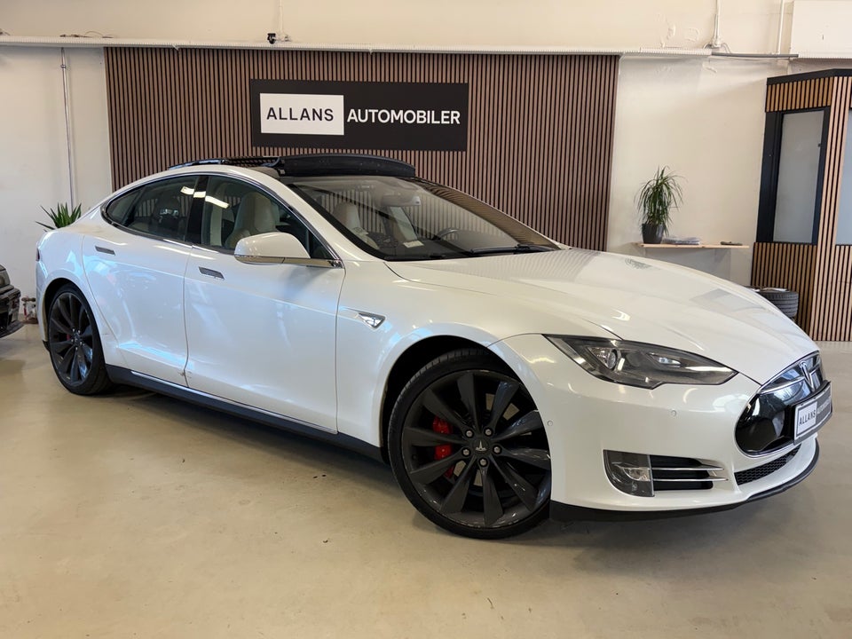 Tesla Model S P90D Ludicrous 5d