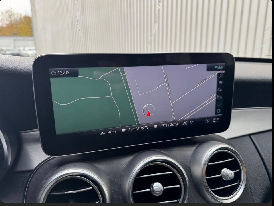 Mercedes C220 d 2,0 AMG Line stc. aut. 5d