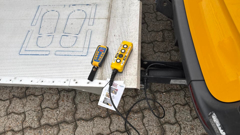 Mercedes Sprinter 317 2,0 CDi A3 Kassevogn aut. RWD