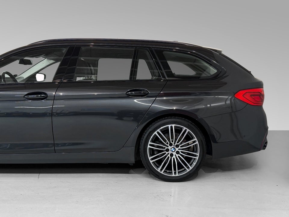 BMW 520d 2,0 Touring Sport Line aut. 5d