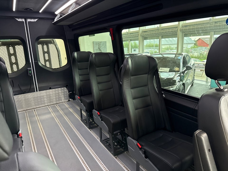 Mercedes Sprinter 317 2,0 CDi A2 Tourer aut. RWD