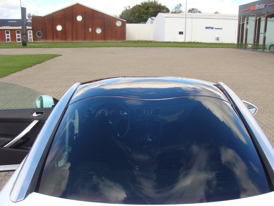 Peugeot RCZ 2,0 HDi 163 2d