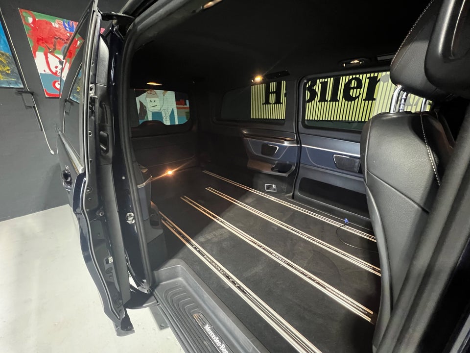 Mercedes EQV300 Avantgarde XL Van