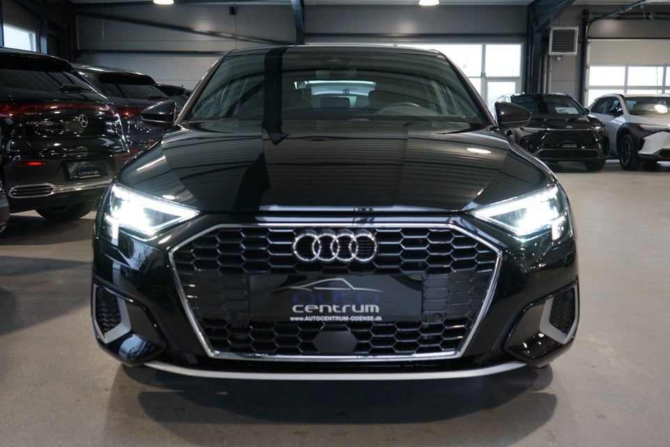 Audi A3 40 TFSi e Prestige Sportback S-tr. 5d