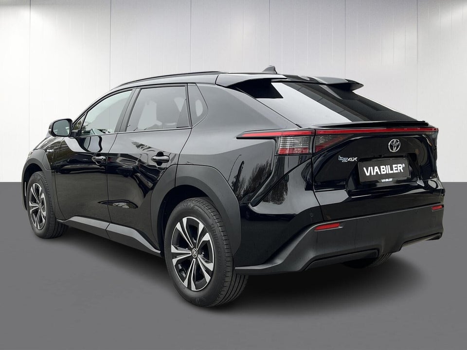 Toyota bZ4X Active 5d