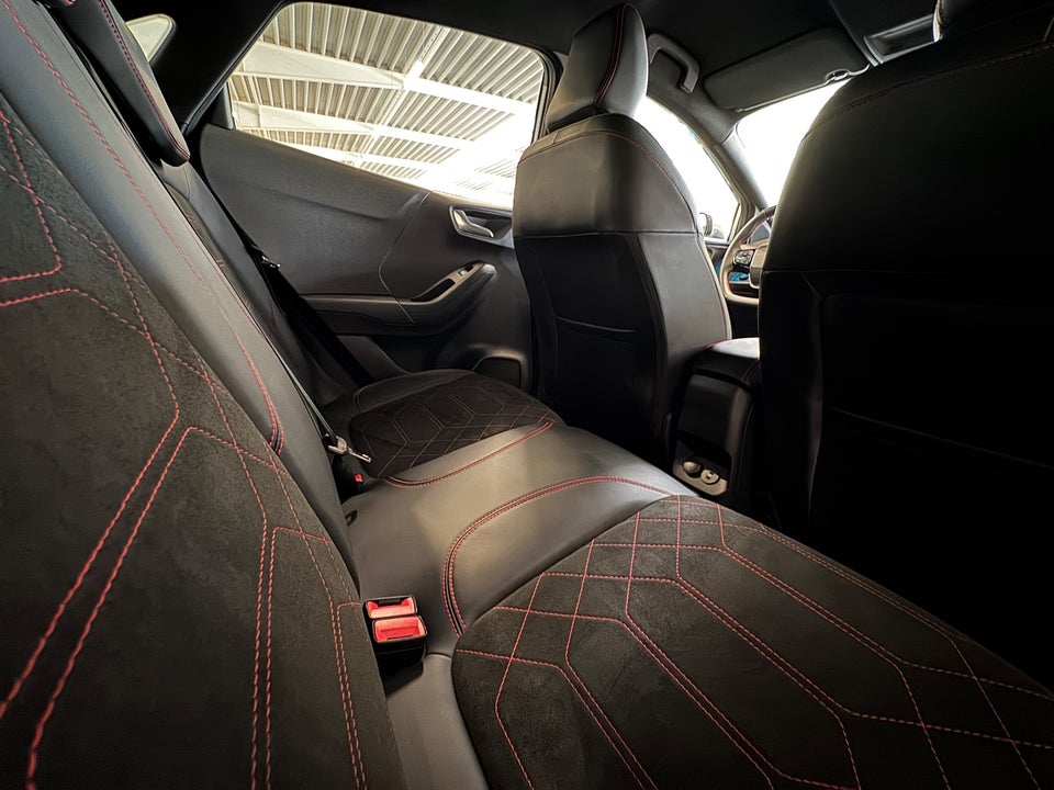 Ford Puma 1,0 EcoBoost mHEV ST-Line X DCT 5d