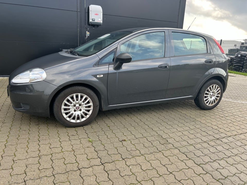 Fiat Punto Evo 1,3 MJT 85 Dynamic 5d