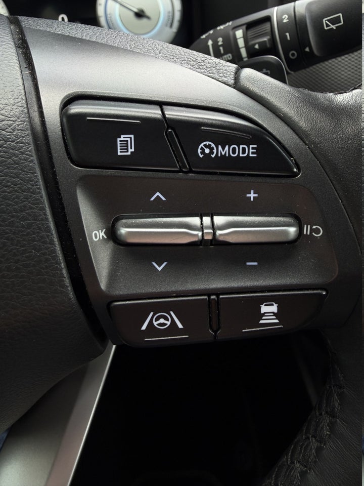 Hyundai Kona 64 EV Advanced 5d