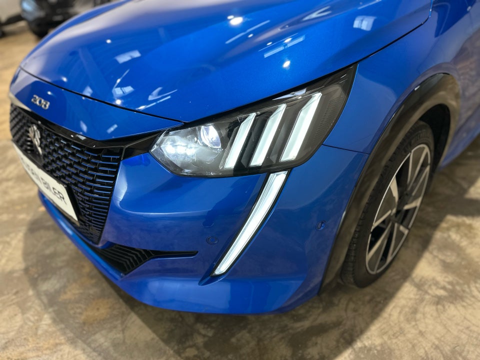 Peugeot e-208 50 GT 5d