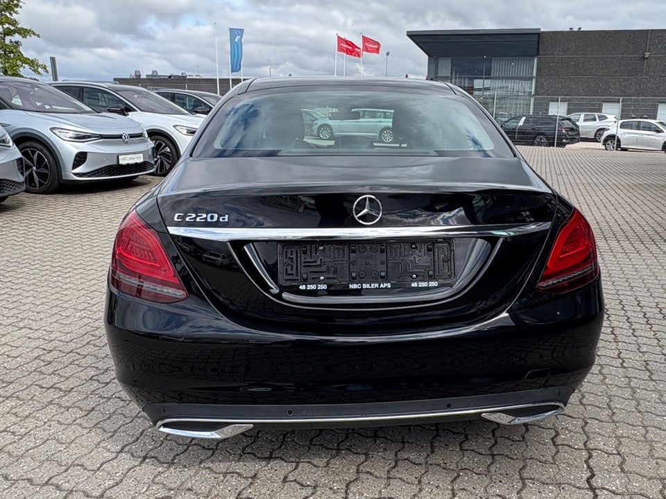 Mercedes C220 d 2,0 Advantage aut. 4d