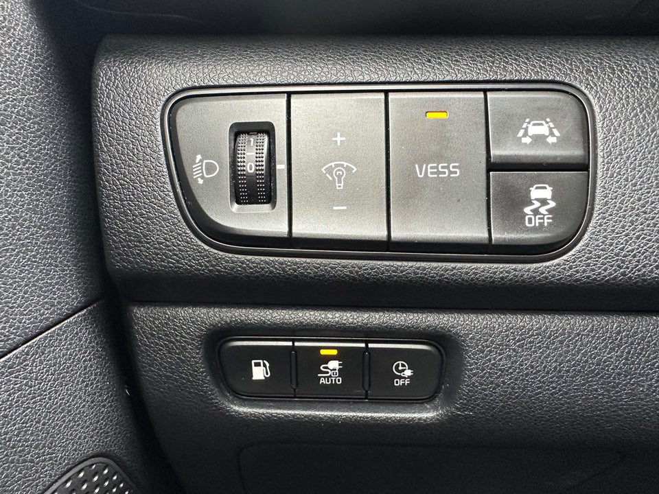 Kia Niro 1,6 PHEV Advance DCT 5d