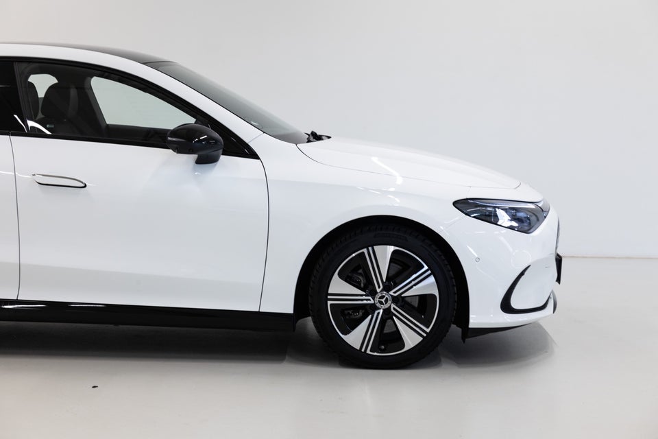 Mercedes CLA250+ EQ Progressive Advance Plus 4d