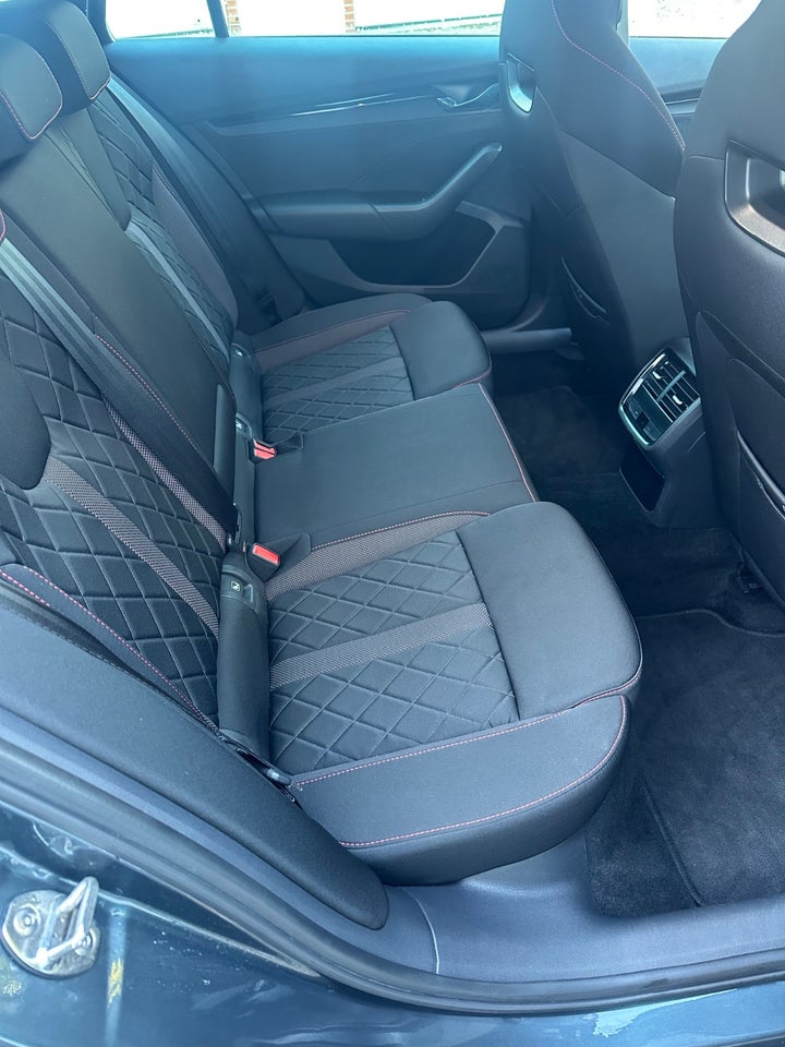 Skoda Octavia 1,4 TSi iV RS Combi DSG 5d