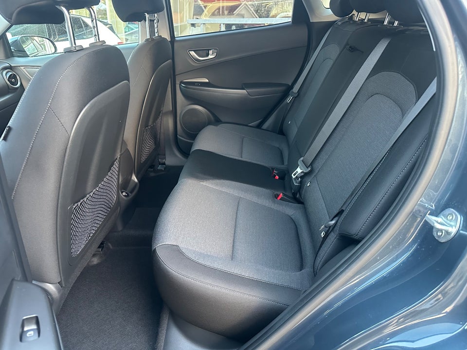 Hyundai Kona 64 EV Advanced 5d