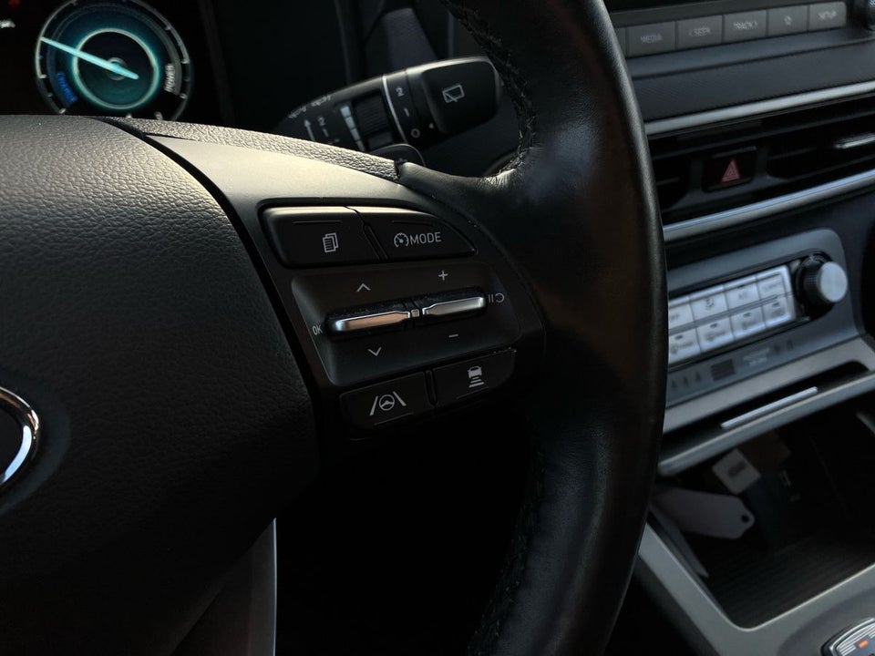 Hyundai Kona 39 EV Select 5d