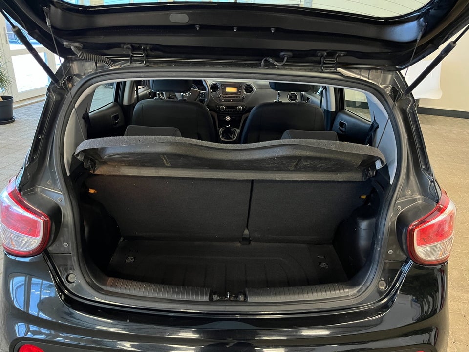 Hyundai i10 1,0 Premium 5d