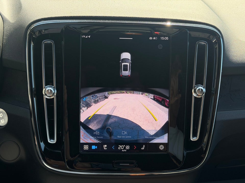 Volvo XC40 ReCharge Twin Plus 5d