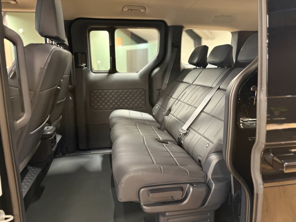 Kia PV5 51 Standard Range Access 5d