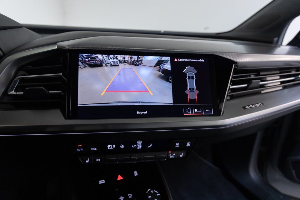 Audi Q4 e-tron 45 S-line Sportback 5d