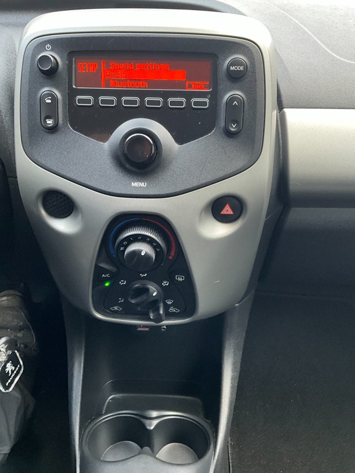 Peugeot 108 1,0 e-VTi 69 Active 5d