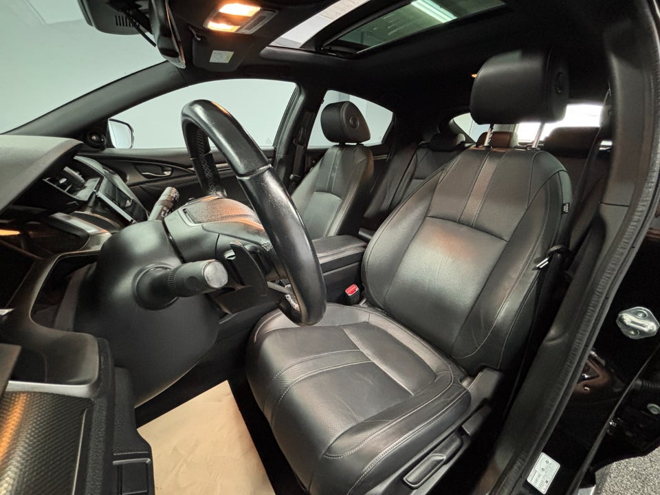 Honda Civic 1,6 i-DTEC Prestige aut. 5d