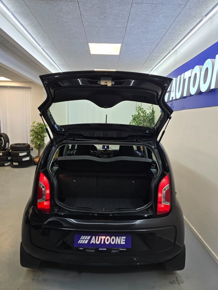 VW Up! 1,0 60 High Up! BMT 5d