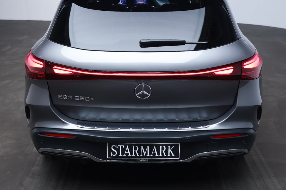 Mercedes EQA250+ AMG Premium 5d
