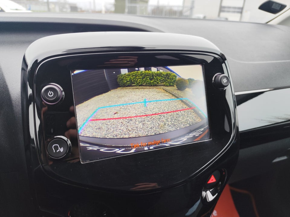 Toyota Aygo 1,0 VVT-i x-style 5d