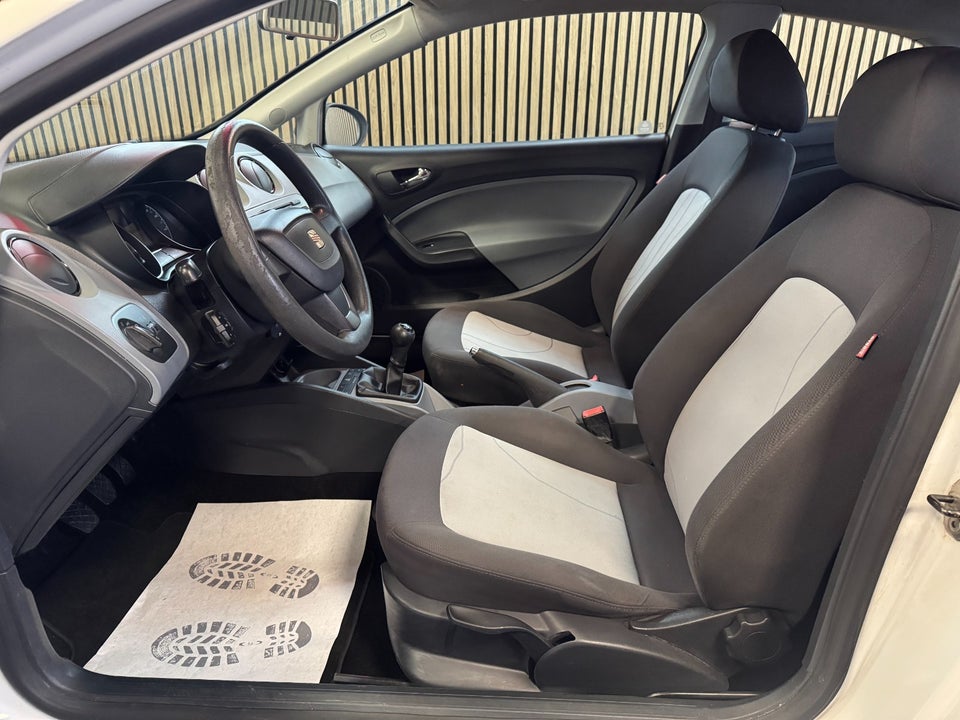 Seat Ibiza 1,2 12V 70 Reference SC 3d