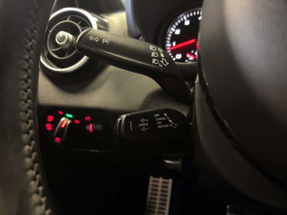 Audi A1 1,4 TFSi 185 S-line Sportback S-tr. 5d