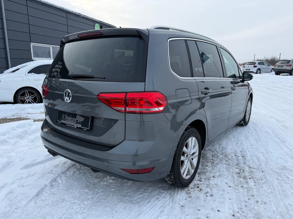VW Touran 1,4 TSi 150 Highline DSG 7prs 5d