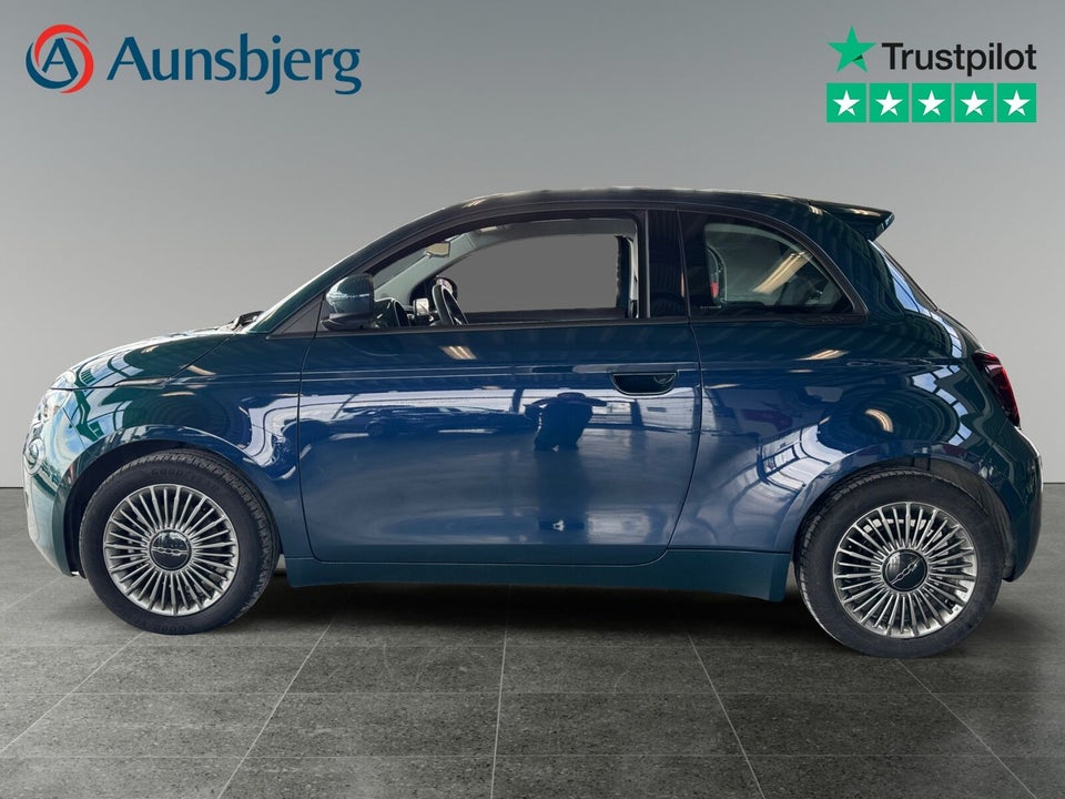 Fiat 500e 42 Icon 3+1 4d