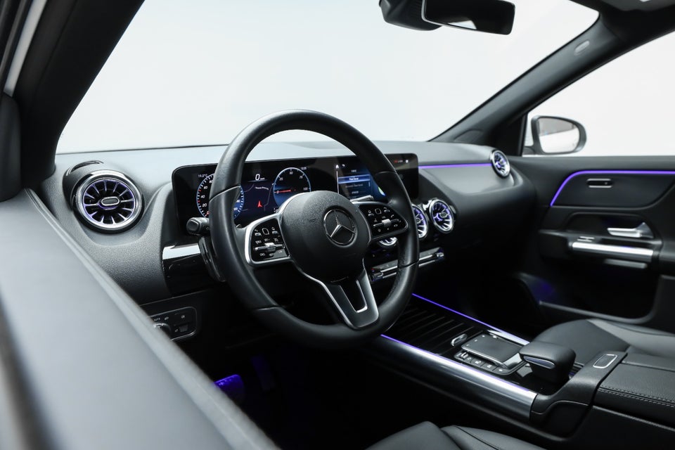 Mercedes EQA250 Progressive 5d