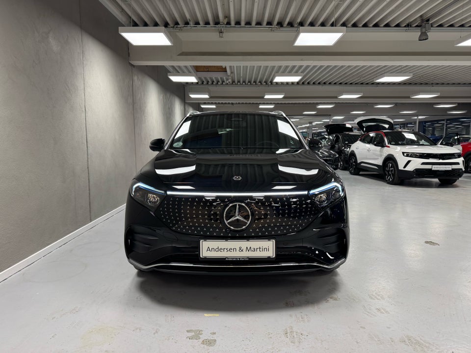 Mercedes EQA300 AMG Line 4Matic 5d