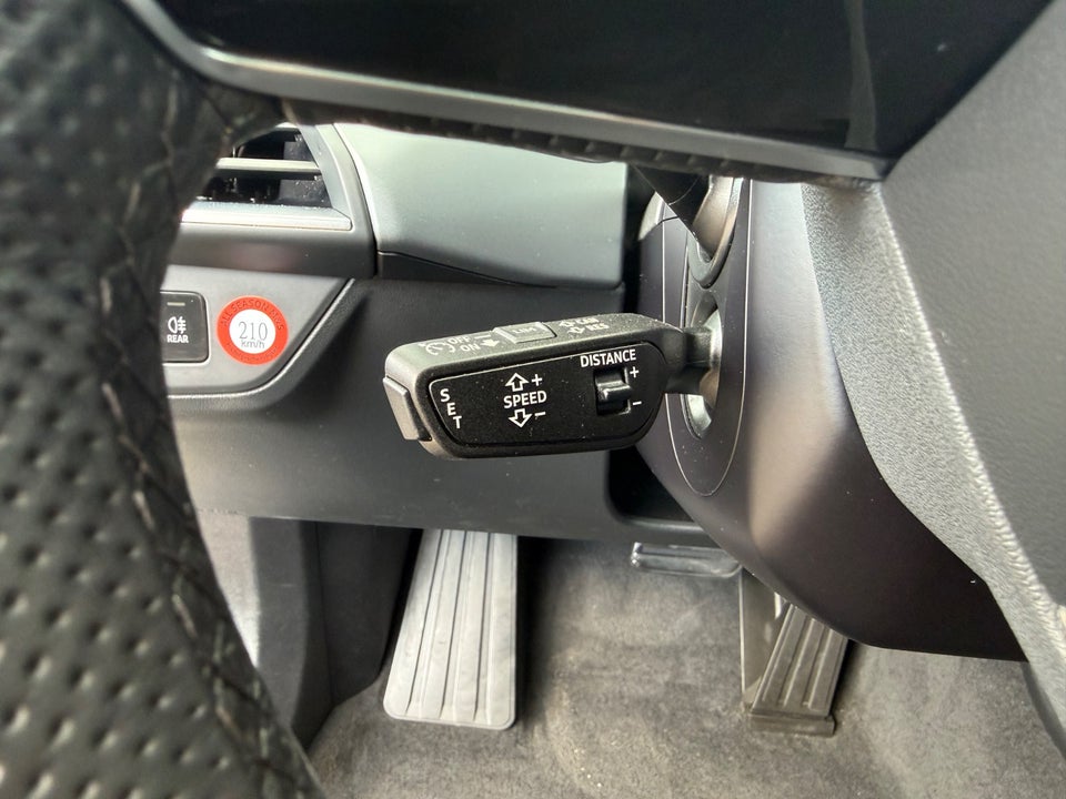 Audi e-tron GT quattro 4d