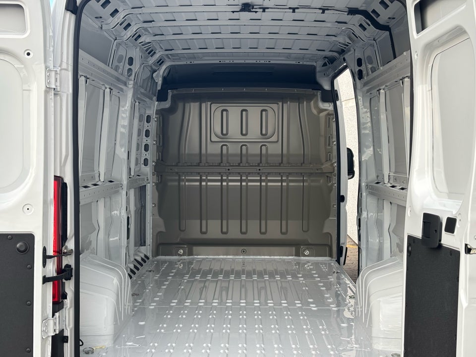 Fiat Ducato 35 Maxi 2,2 MJT 180 Kassevogn L3H2 Pro+ aut.