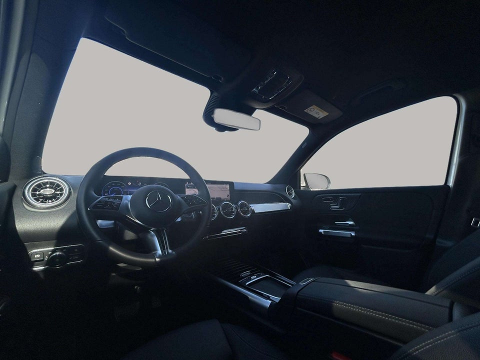 Mercedes EQB250+ Progressive Advance 5d