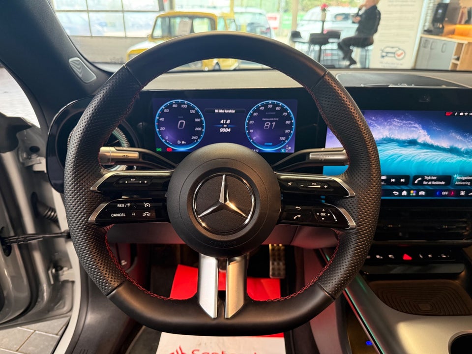 Mercedes CLA250+ electric AMG Line 4d