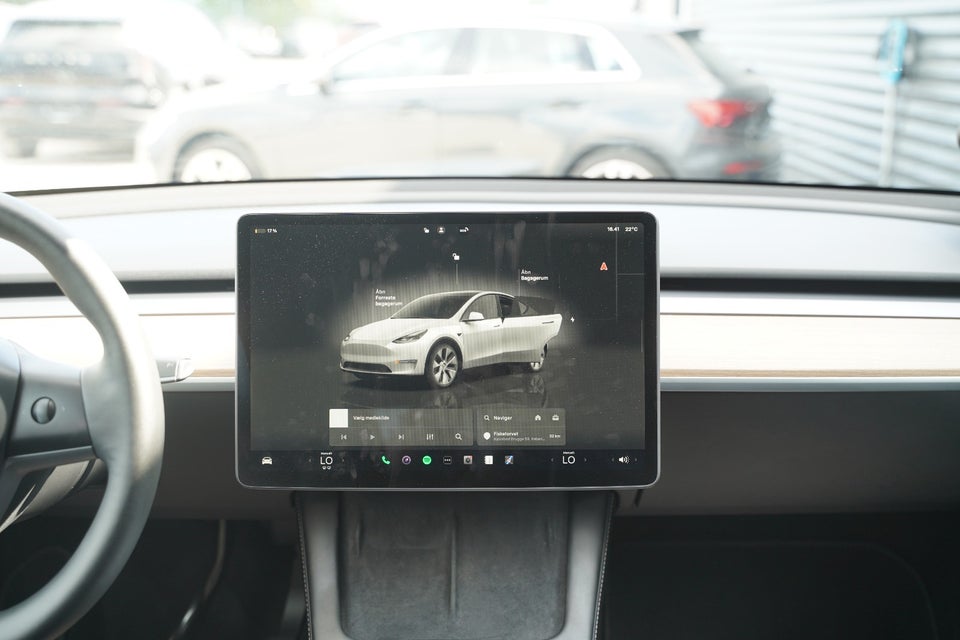 Tesla Model Y RWD 5d