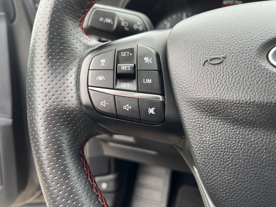 Ford Focus 1,5 EcoBlue ST-Line aut. Van 5d