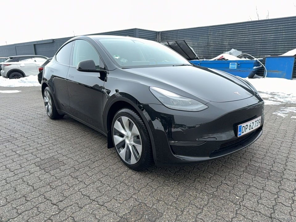 Tesla Model Y Long Range AWD 5d