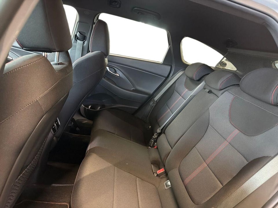 Hyundai i30 1,5 T-GDi mHEV N-Line stc. DCT 5d