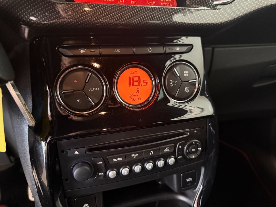 Citroën DS3 1,6 e-HDi 115 Sport 3d