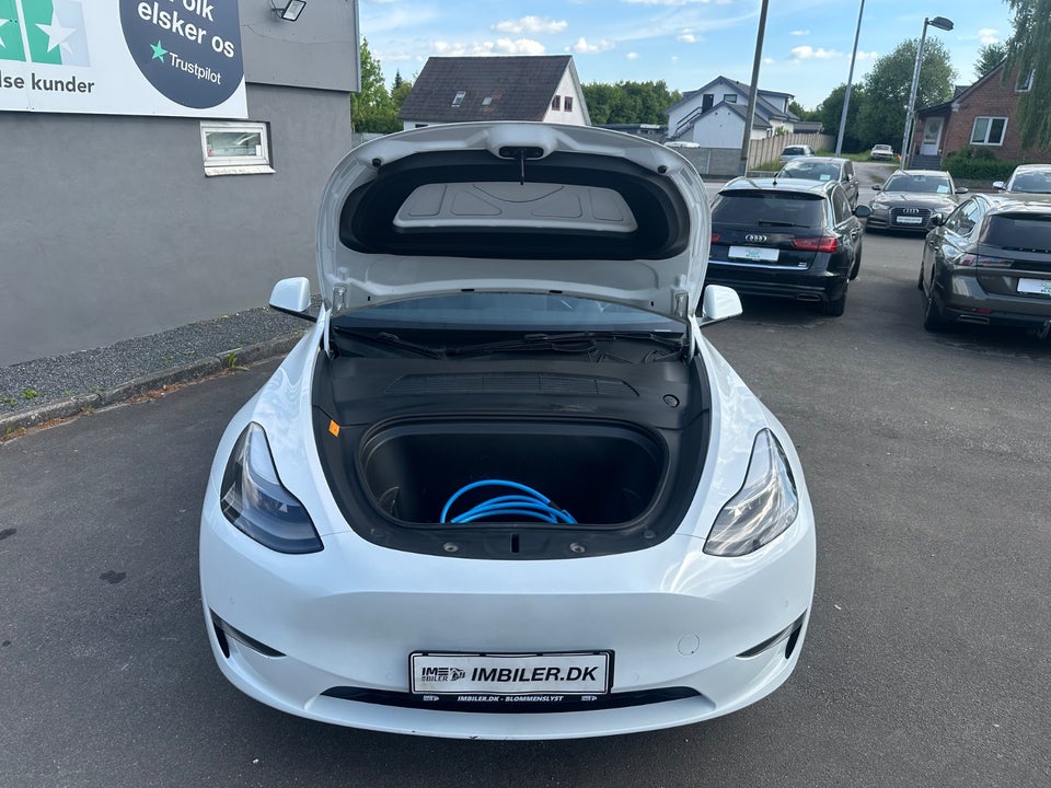 Tesla Model Y Long Range AWD 5d
