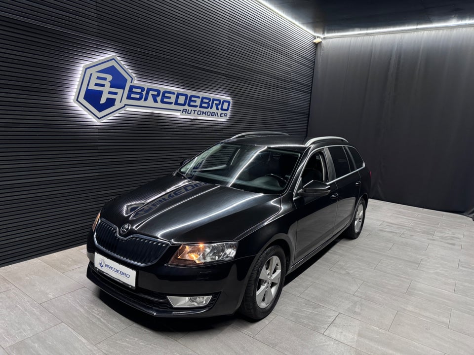 Skoda Octavia 1,4 TSi 140 Elegance Combi DSG 5d