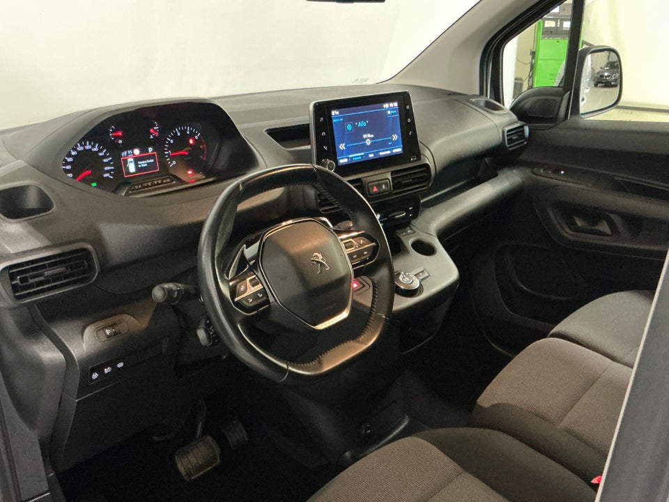 Peugeot Partner 1,5 BlueHDi 130 L2V2 Plus EAT8 Van