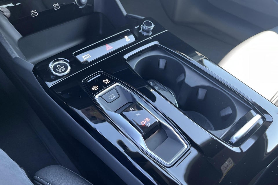 Audi A6 e-tron S-line plus Sportback quattro 5d