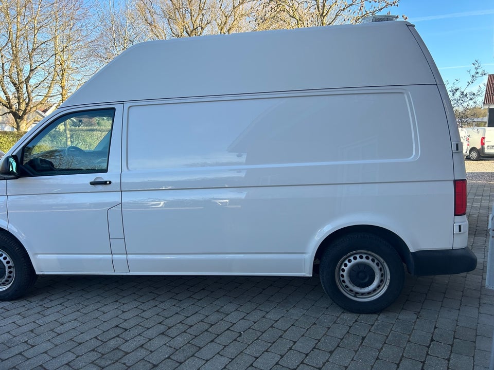 VW Transporter 2,0 TDi 150 Kassevogn DSG 4Motion lang