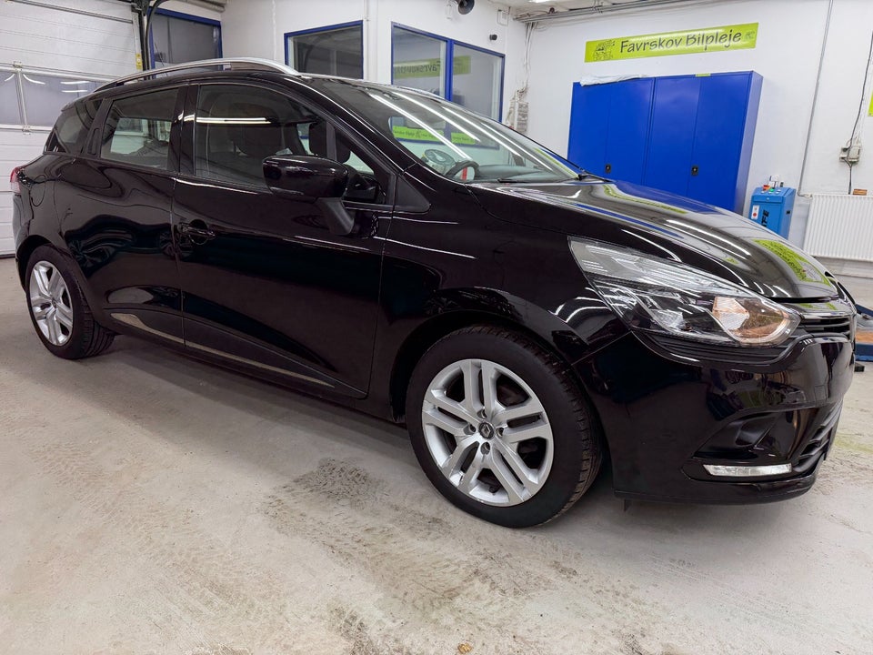 Renault Clio IV 0,9 TCe 90 Zen Sport Tourer 5d