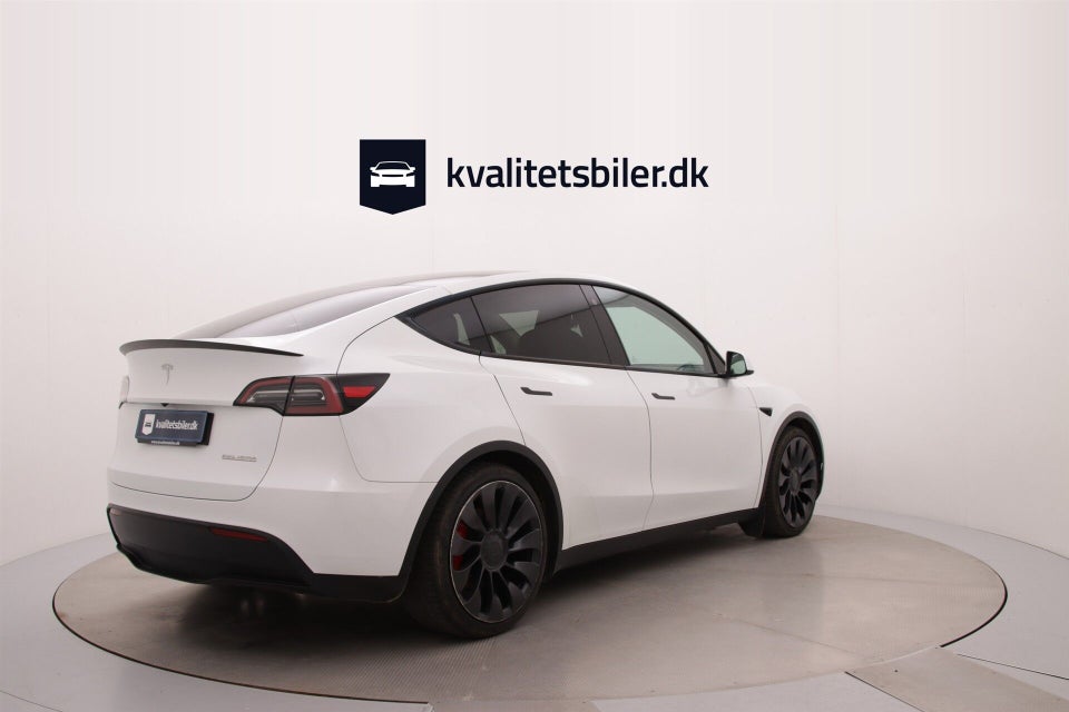 Tesla Model Y Performance AWD 5d